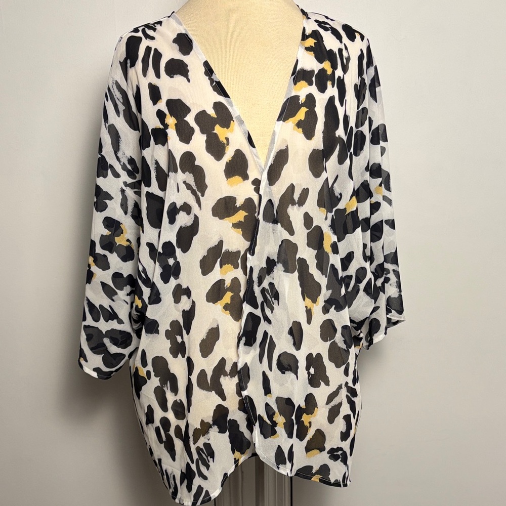 Leopard Print Swim Cover-Up sz medium